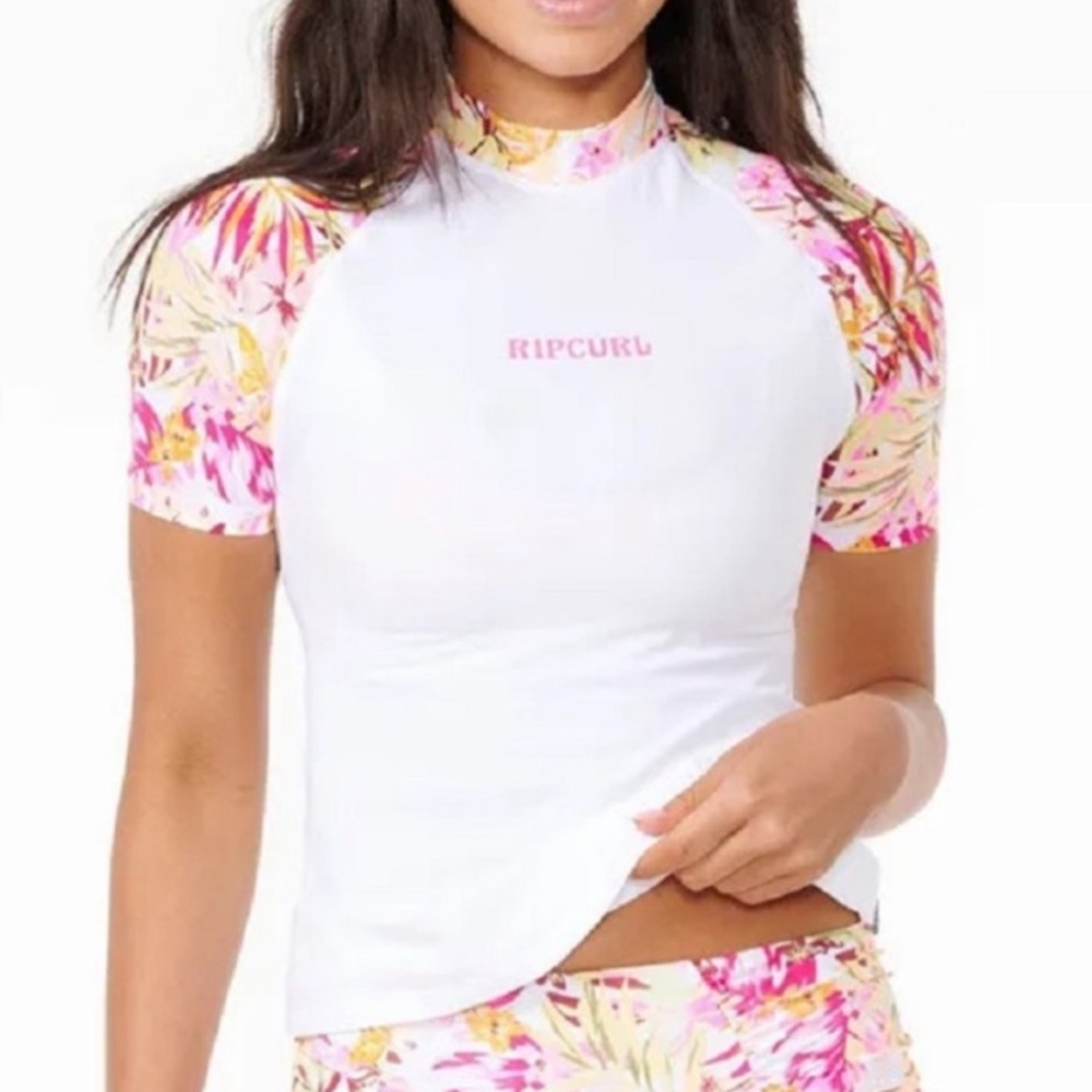 Rip Curl Copacabana UPF50 Shortsleeve White Floral, SMALL